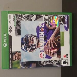 XBOX ONE XBOX SERIES X NFL MADDEN 21 NEW!
